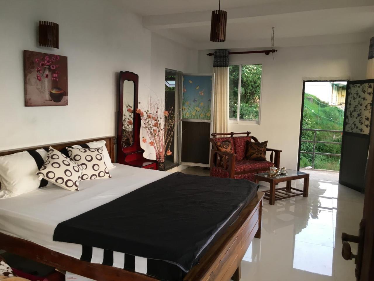 Golden King Guest Bed & Breakfast Nuwara Eliya Bagian luar foto